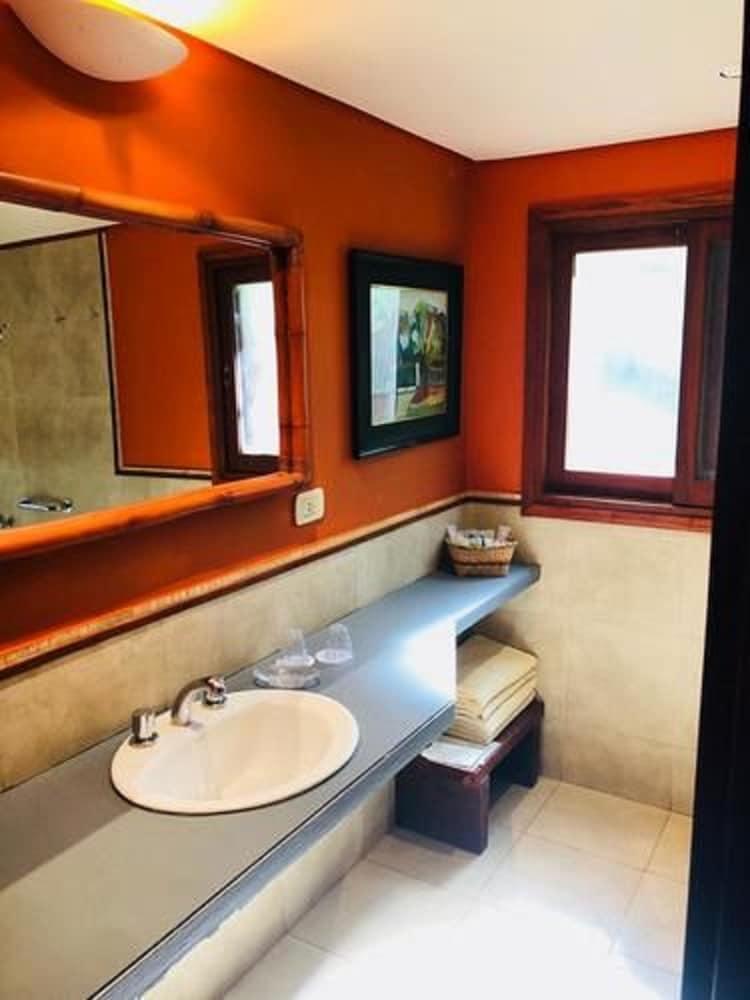 Raices Amambai Lodges Puerto Iguazú Eksteriør billede