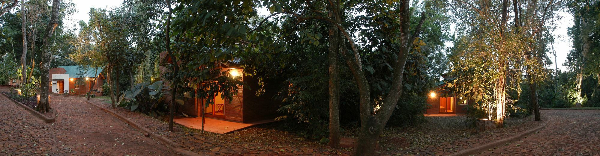 Raices Amambai Lodges Puerto Iguazú Eksteriør billede